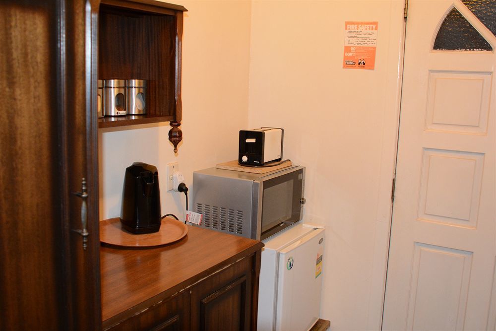 Abbeycourt Motel Lower Hutt Esterno foto