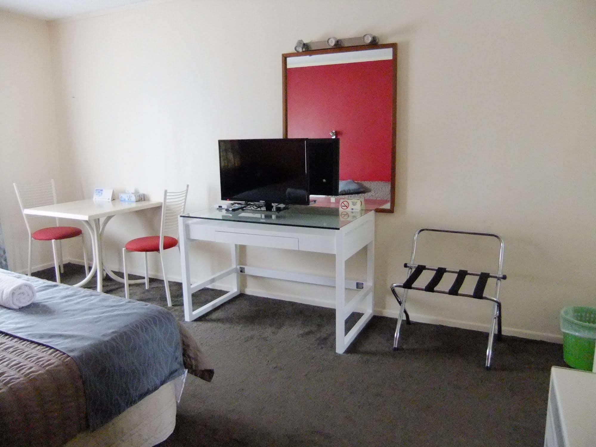 Abbeycourt Motel Lower Hutt Esterno foto